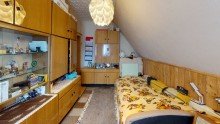 Dachgeschoss 2 Blick ins Gr�ne �ber Dresden