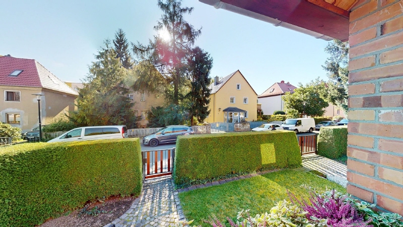 Sicht vom Hauseingang Haus Dresden