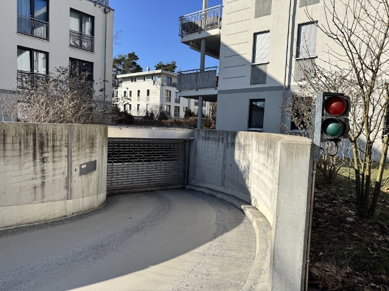 Ein- Ausfahrt Tiefgarage Penthousewohnung Dresden