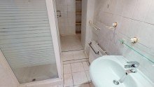 Bad im Keller Urbanes Wohnflair trifft Naturidylle - Doppelhaush�lfte direkt am Leutewitzer Park