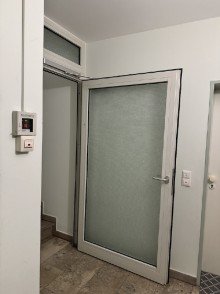 Treppenhaus Anlagepaket in Dresden: 3 Eigentumswohnungen + 3 Doppelparker im Paket
