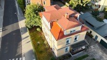 Hausansicht Frei werdende gro�z�gige Stadtvilla mit Ausbaureserve und Nebengelass