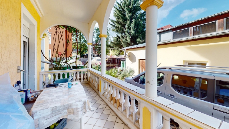 Terrasse Ausgang K�che Mehrfamilienhaus Dresden