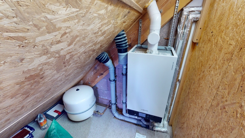 Gaszentralheizung Dachgeschoss Einfamilienhaus Dresden