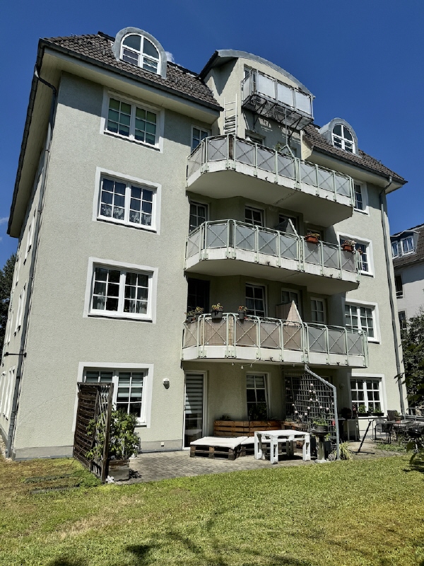 Geb�udeansicht Dresden Wohnung Anlagepaket in Dresden: 3 Eigentumswohnungen + 3 Doppelparker im Paket