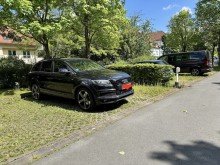 PKW-Stellplatz Kleine Wohnung mit stabilen Ertr�gen