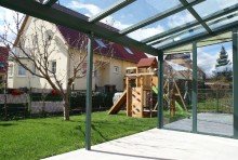 Blick von Terrasse Gepflegte Doppelhaush�lfte im Dresdner Norden