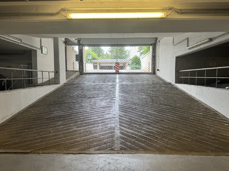 Tiefgaragenzufahrt Wohnung Dresden
