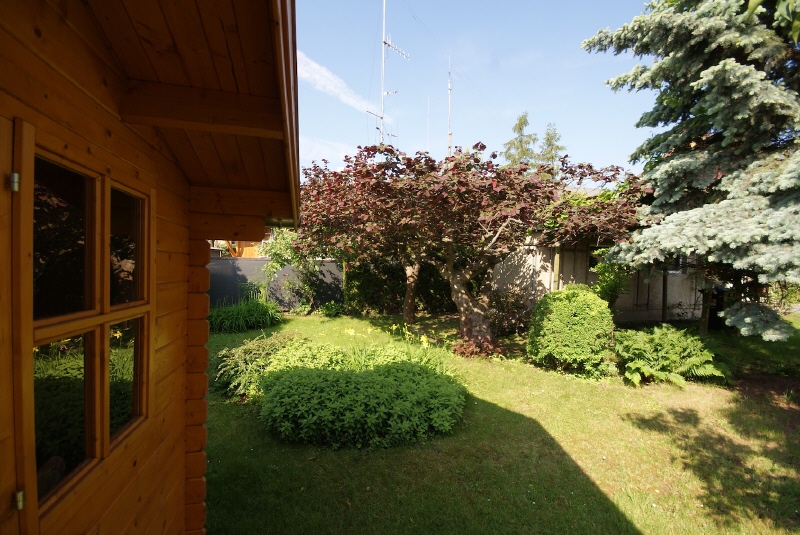 Blick vom Gartenhaus Einfamilienhaus Bannewitz