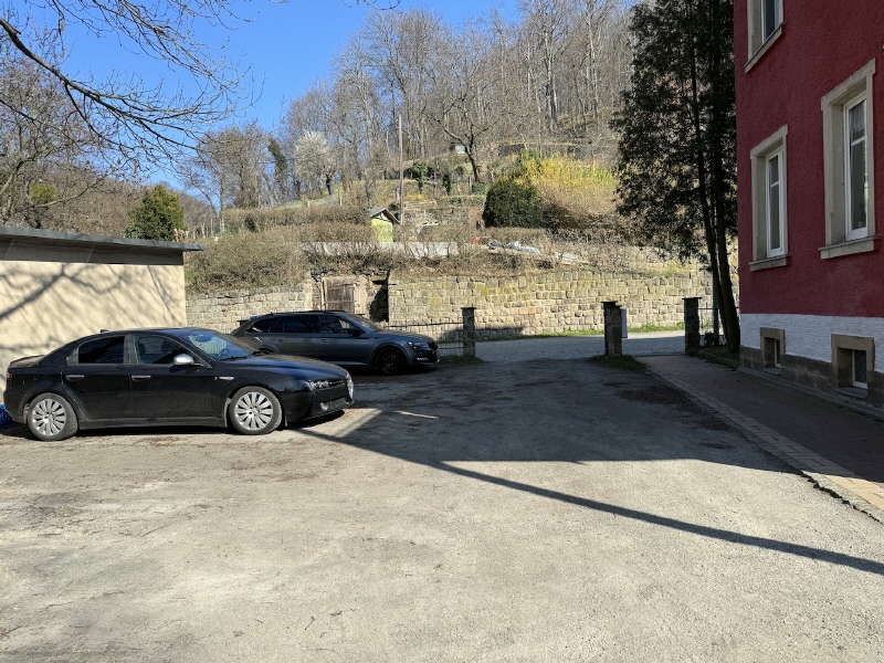 Stellpl�tze Mehrfamilienhaus Dresden