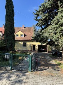 Au�enansicht Urbanes Wohnflair trifft Naturidylle - Doppelhaush�lfte direkt am Leutewitzer Park