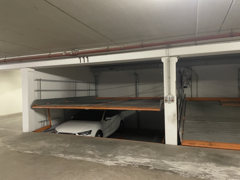 Stellplatz Tiefgarage Wohnung Dresden