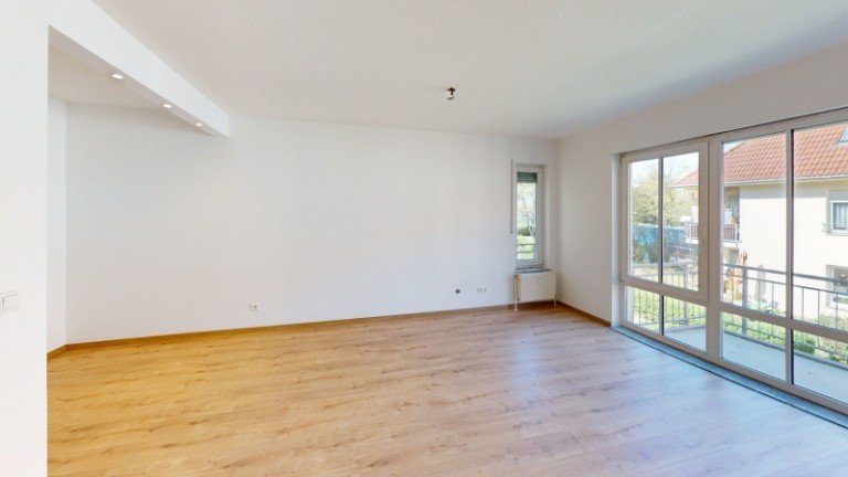 Zweiraumwohnung-Radeberger-Strae-20-Living-Room Dresden Wohnung Idyllisches Wohnambiente in Dresden-Wei�ig - Ihr R�ckzugsort nahe der Natur