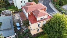 Hausansicht Frei werdende gro�z�gige Stadtvilla mit Ausbaureserve und Nebengelass