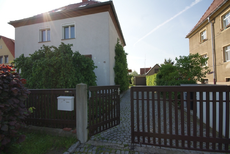 Zufahrt auf das Grundst�ck Einfamilienhaus Bannewitz