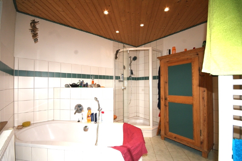 Badezimmer Obergeschoss Einfamilienhaus Kreischa