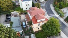 Hausansicht Frei werdende gro�z�gige Stadtvilla mit Ausbaureserve und Nebengelass