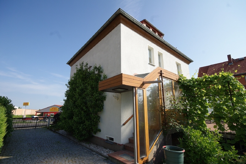 Ansicht mit Hauseingang Einfamilienhaus Bannewitz