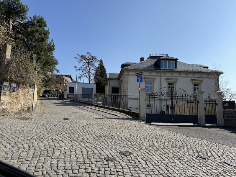 Umgebung! Mehrfamilienhaus Dresden