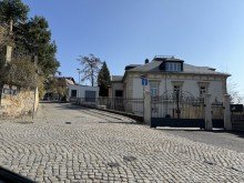 Umgebung! Mehrfamilienhaus in traumhafter H�henlage Dresdens